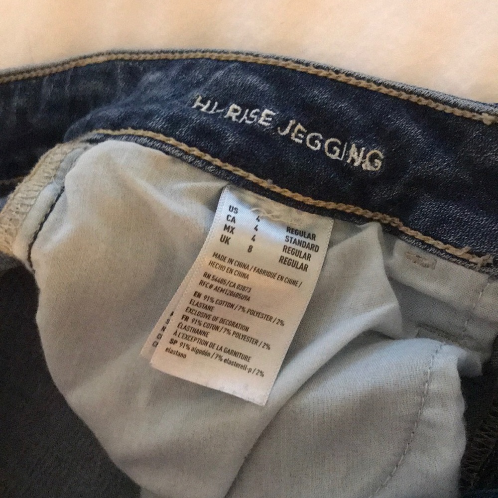High Rise Skinny Distressed Jegging - Picture 3 of 7